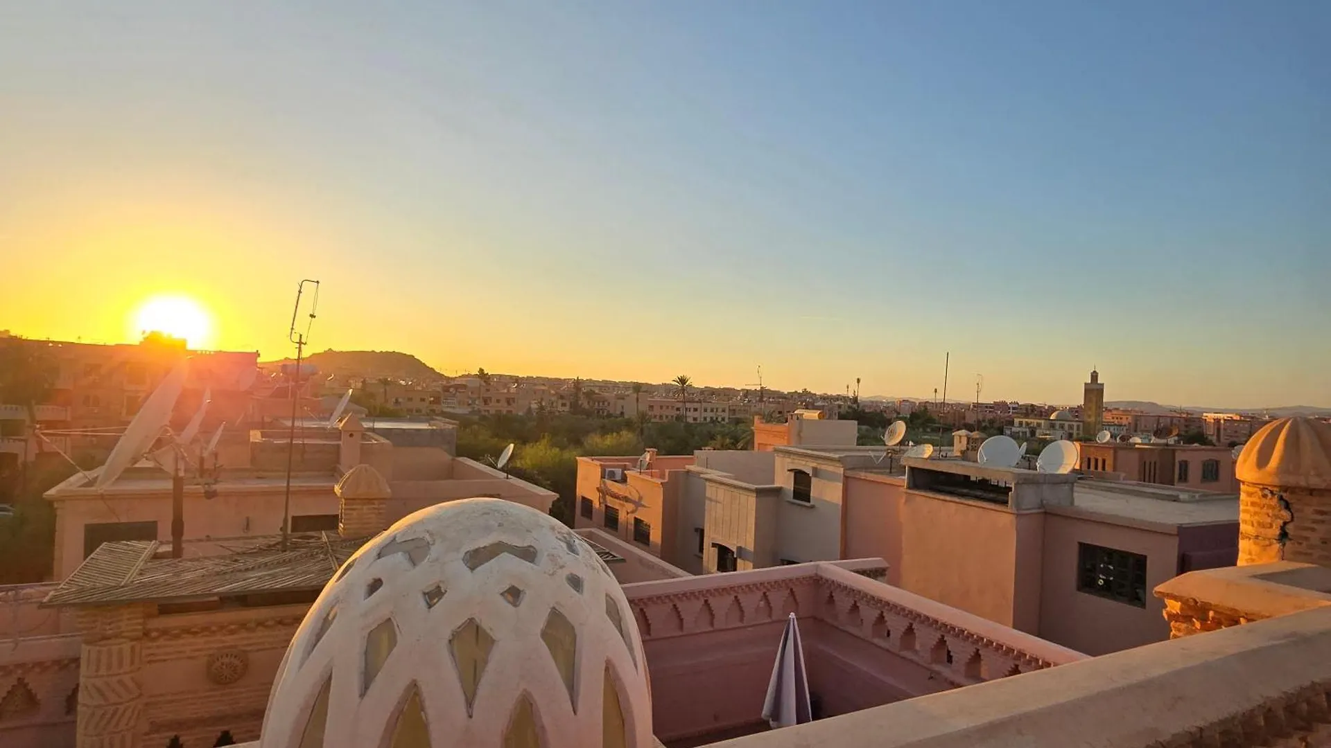 Luxury City Center Moroccan Villa With Indoor Pool Marrakesh