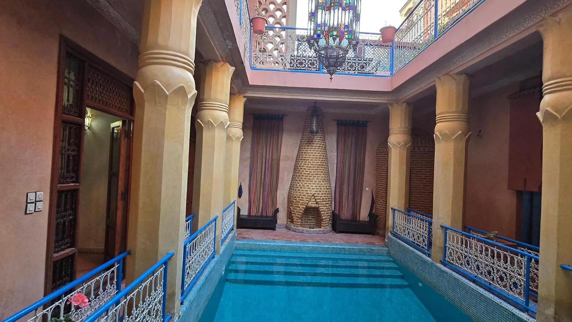 Luxury City Center Moroccan Villa With Indoor Pool Marrakesh