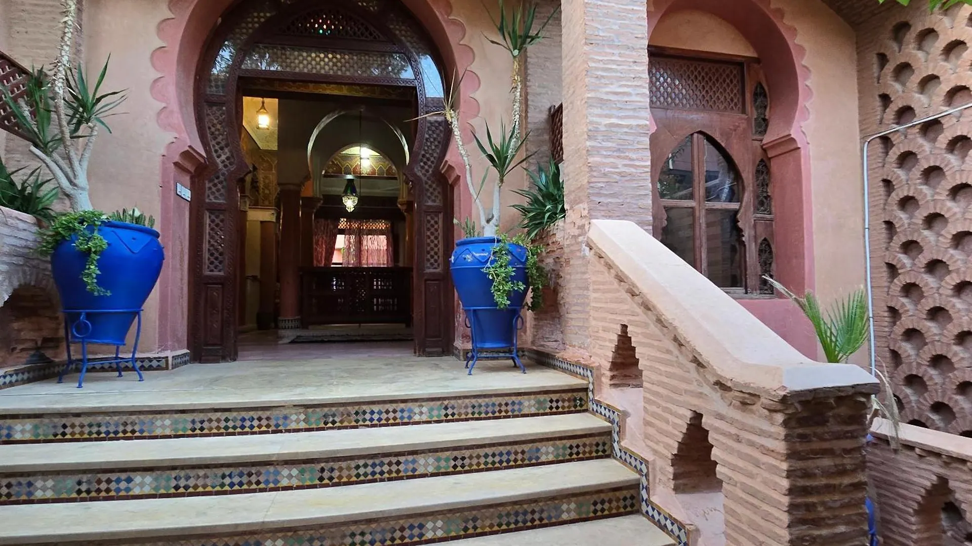 Luxury City Center Moroccan Villa With Indoor Pool Marrakesh