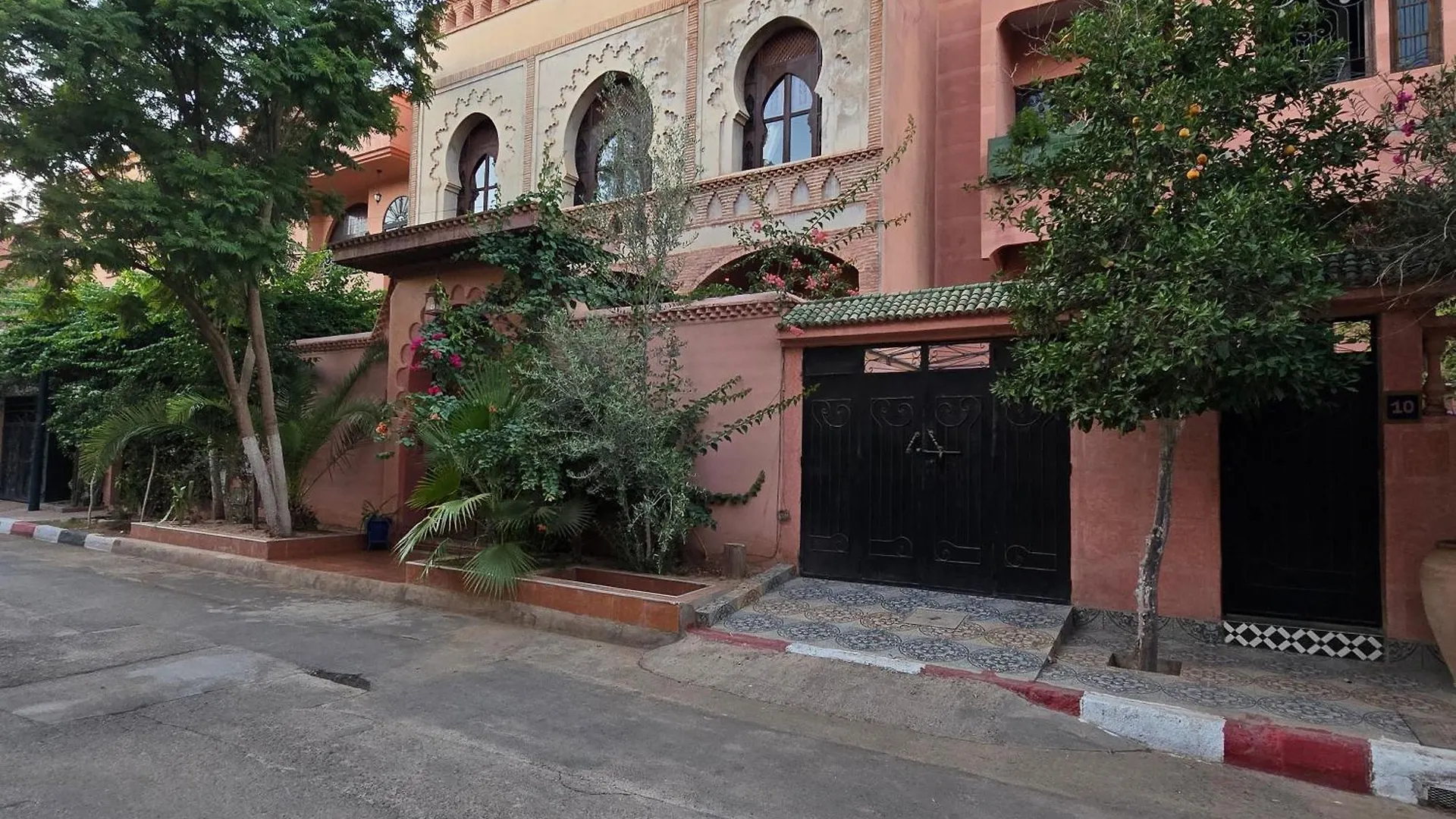 Luxury City Center Moroccan Villa With Indoor Pool Marrakesh